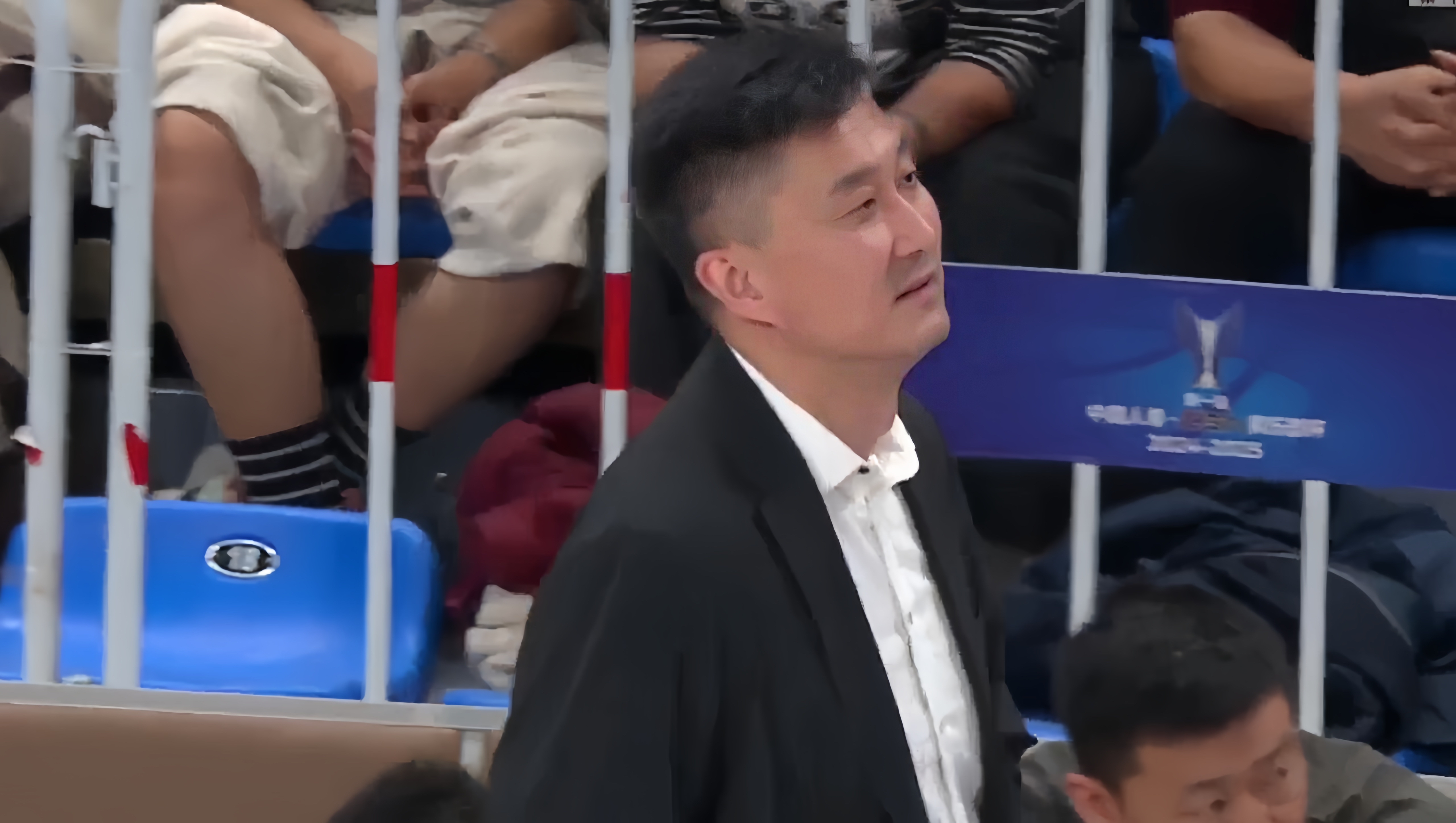 aoa体育app-广东队主教练发布战前动员会发言