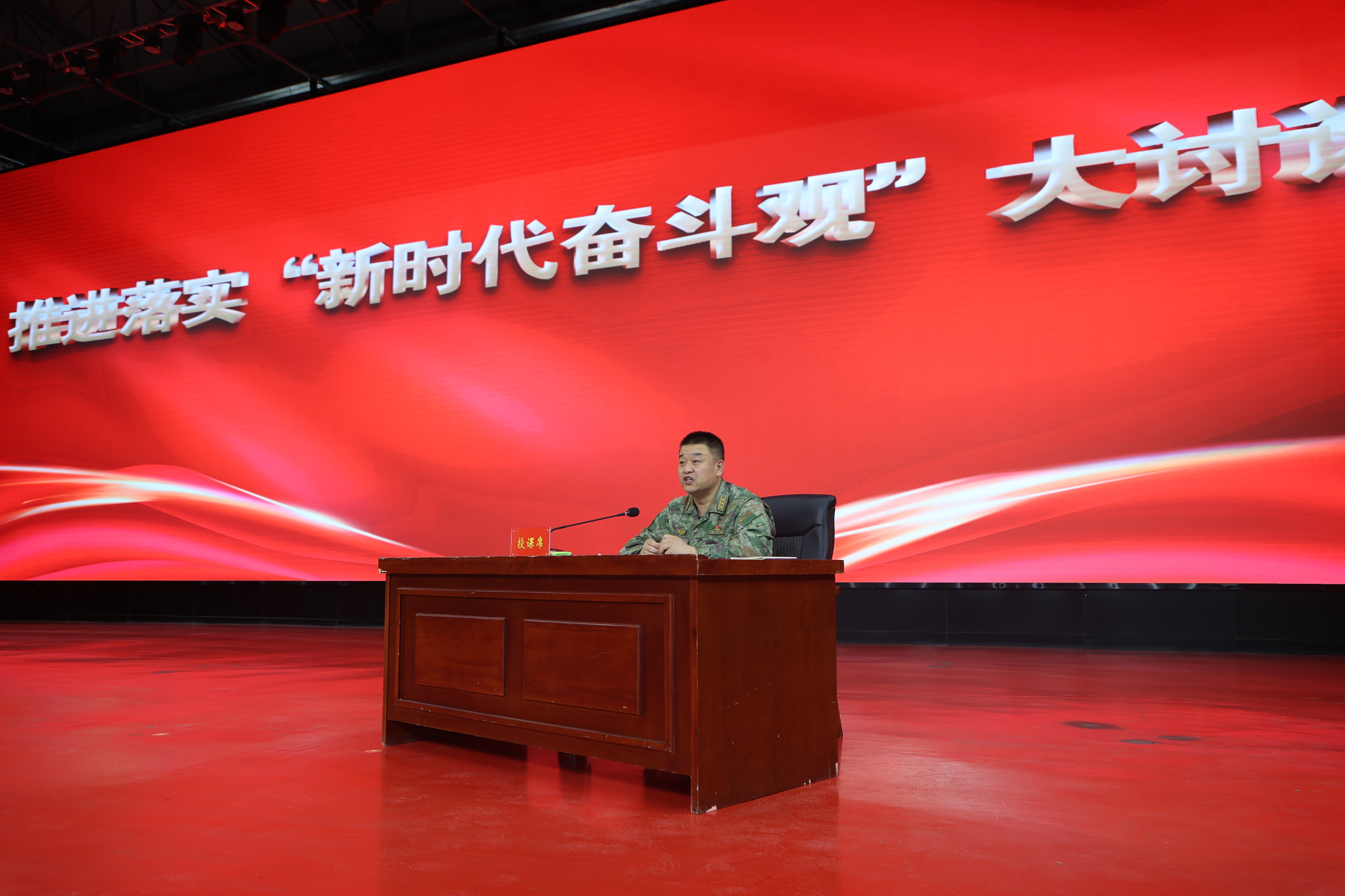 aoa体育官网下载-关于队伍整体战力提升，备战气氛浓厚场面热闹的信息